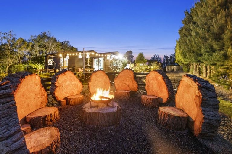 Photo of property in 114 Green Island Bush Road, Blackhead, Dunedin, 9076