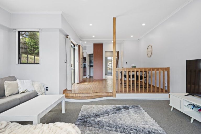 Photo of property in 10 Brownlee Place, Pukekohe, 2120