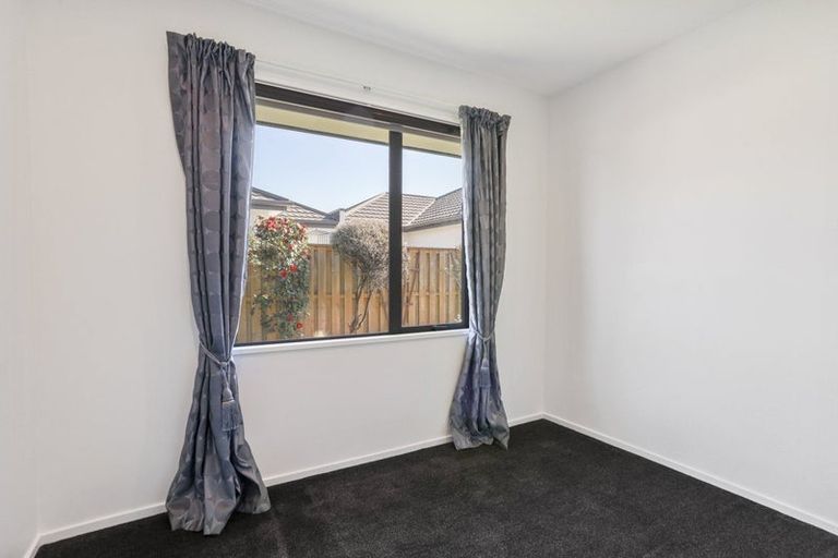 Photo of property in 52 Mahlet Street, Northwood, Christchurch, 8051