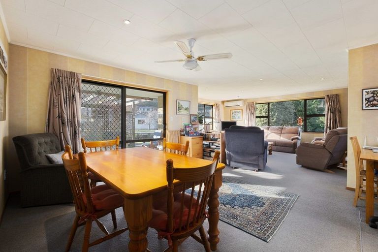 Photo of property in 77 Hazlett Street, Clyde, 9330