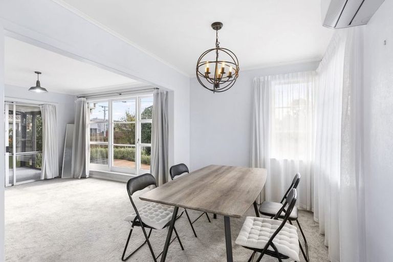 Photo of property in 47 Mcannalley Street, Manurewa East, Auckland, 2102