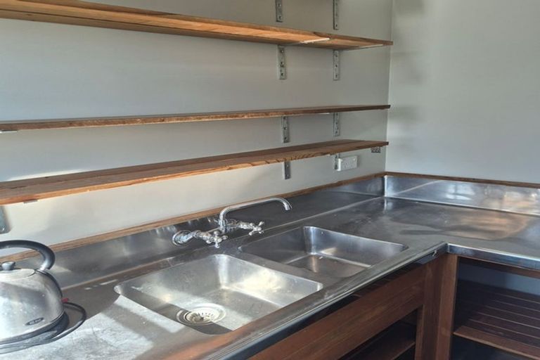 Photo of property in 137 Griffin Road, Maungaturoto, 0583