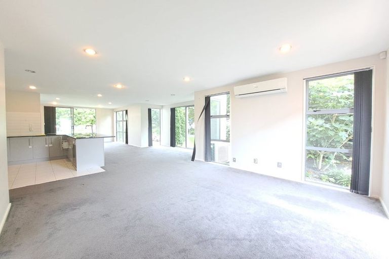 Photo of property in 39 Phar Lap Crescent, Takanini, 2112