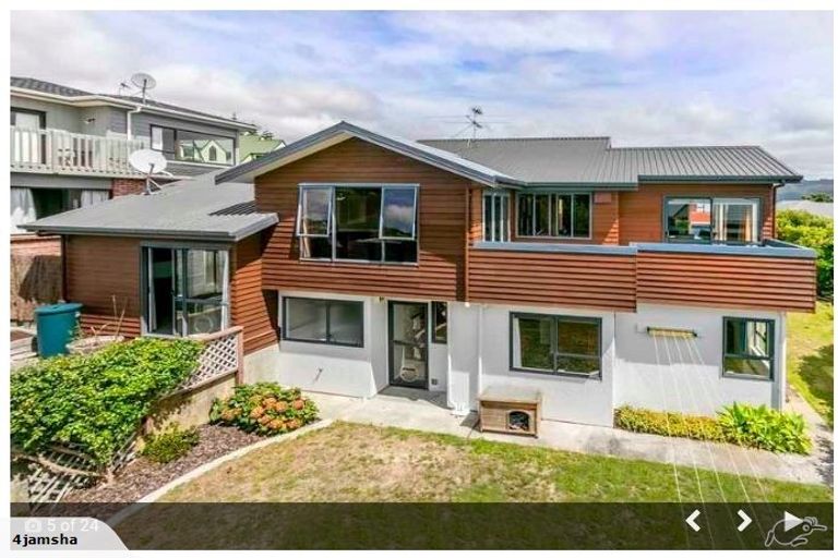 Photo of property in 19 Halladale Road, Papakowhai, Porirua, 5024