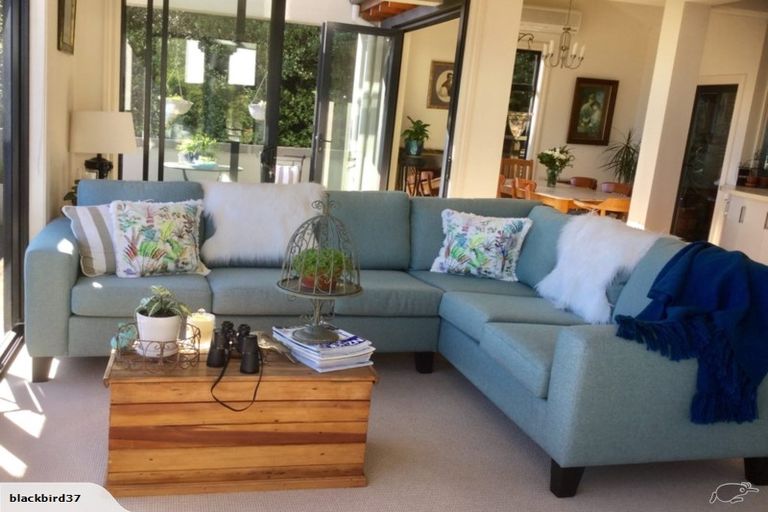 Photo of property in 4a Seapoint Road, Bluff Hill, Napier, 4110