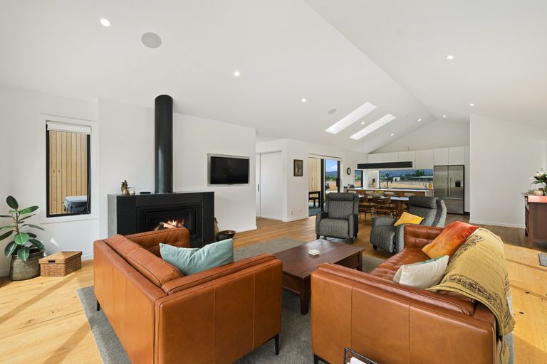 Photo of property in 114 Airport Road, Alexandra, 9391