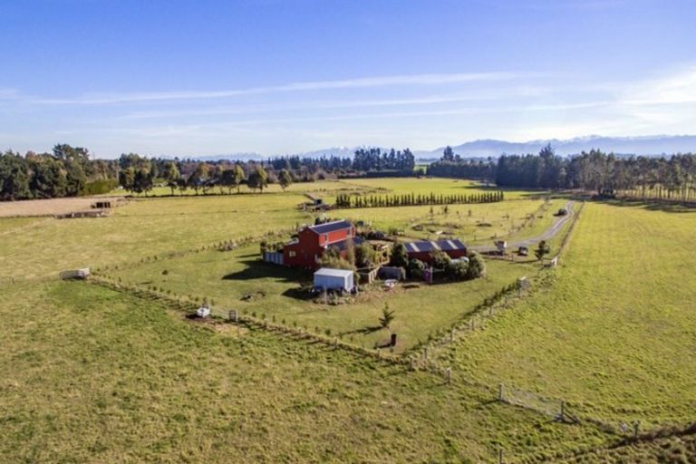 Photo of property in 42 Earlys Road, West Eyreton, Rangiora, 7475