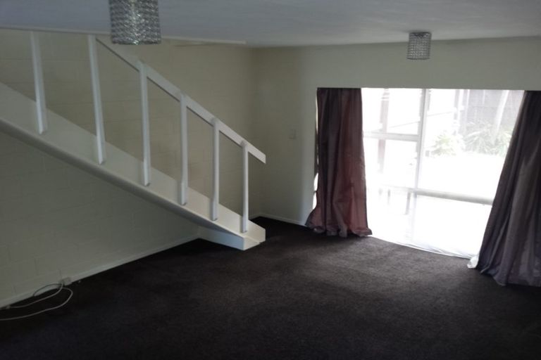 Photo of property in 6/42 Sheridan Drive, New Lynn, Auckland, 0600