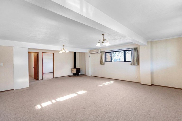 Photo of property in 22 Fox's Terrace, Arrowtown, 9302