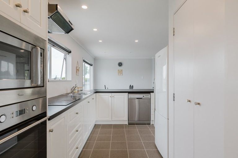 Photo of property in 73 Herbert Avenue, Cloverlea, Palmerston North, 4412