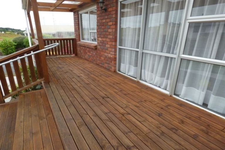 Photo of property in 32 Mcneil Street, Balclutha, 9230