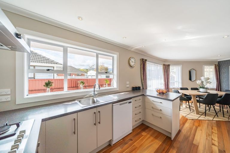 Photo of property in 80 Fraser Crescent, Elderslea, Upper Hutt, 5018