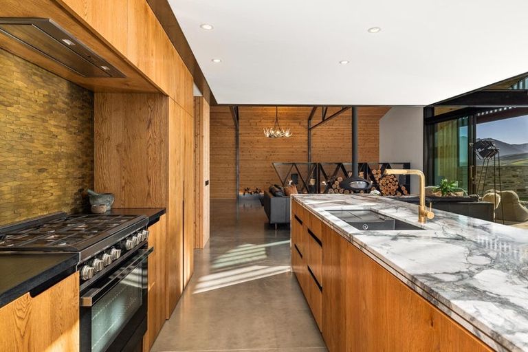 Photo of property in 68 Sicilian Lane, Lake Hayes, Queenstown, 9371