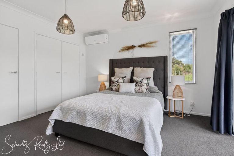 Photo of property in 14 Protea Lane, Kaiwaka, 0573