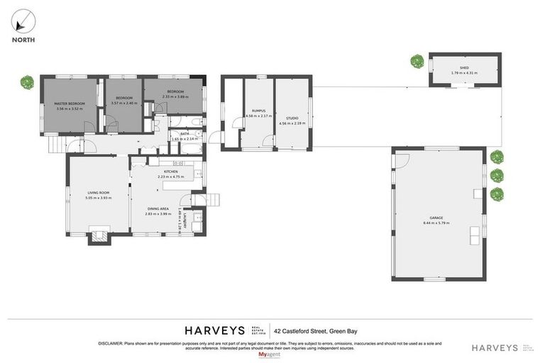 Photo of property in 42 Castleford Street, Green Bay, Auckland, 0604