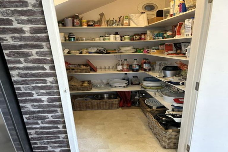 Photo of property in 52 Amorino Drive, Red Beach, 0932