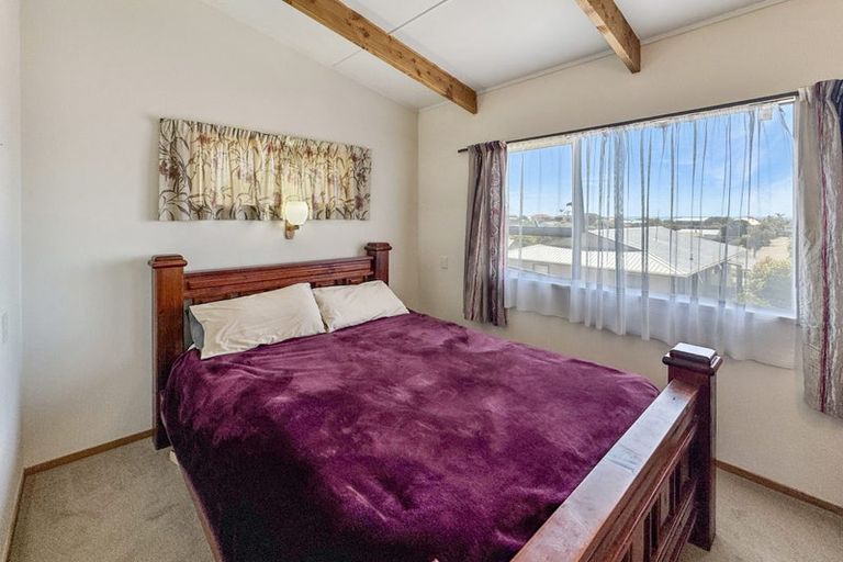 Photo of property in 10 Claydon Place, Ohope, 3121