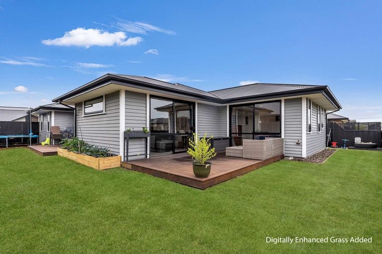 Photo of property in 6 Hapua Lane, Pegasus, 7612