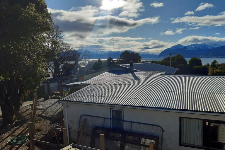Photo of property in 9 Capell Avenue, Lake Hawea, 9382