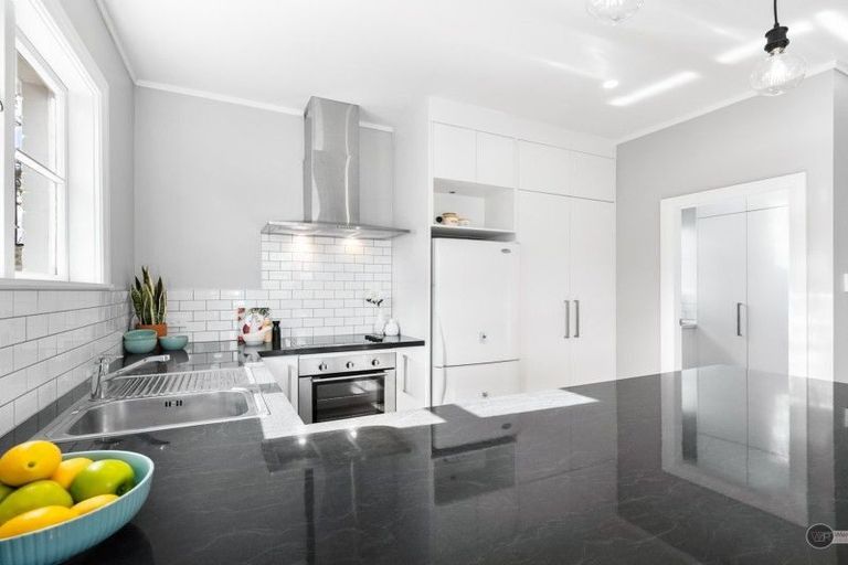 Photo of property in 21b Hall Crescent, Epuni, Lower Hutt, 5011