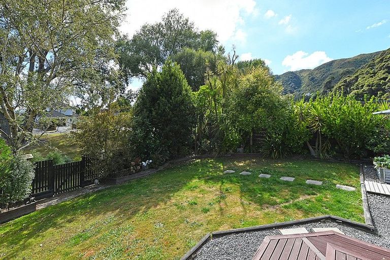 Photo of property in 34 Cleary Street, Waterloo, Lower Hutt, 5011