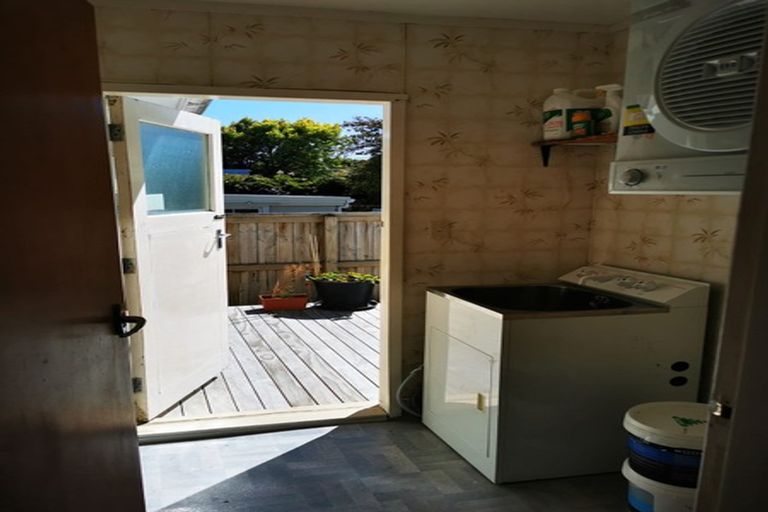 Photo of property in 14 Alexander Road, Raumati Beach, Paraparaumu, 5032