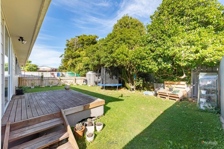 Photo of property in 6c Pokaka Street, Birchville, Upper Hutt, 5018