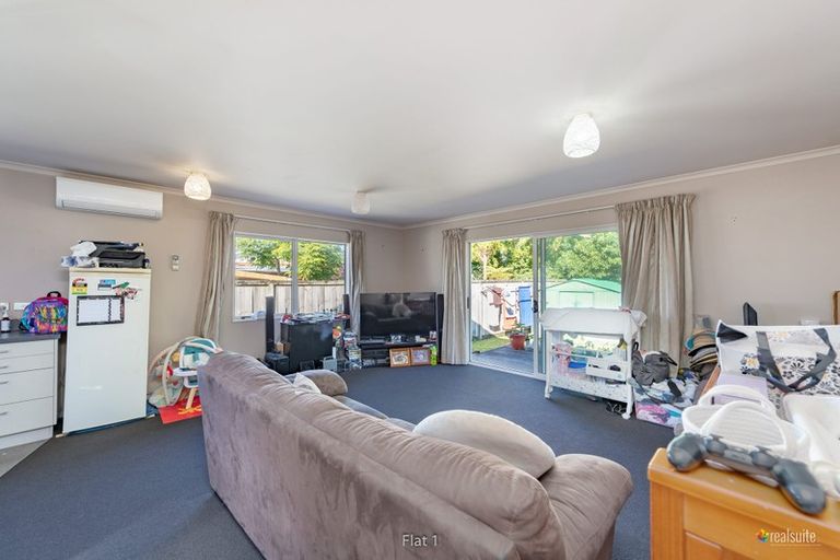 Photo of property in 6c Pokaka Street, Birchville, Upper Hutt, 5018