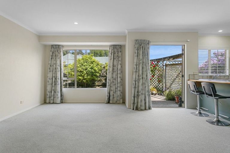 Photo of property in 61 Balmoral Drive, Hilltop, Taupo, 3330