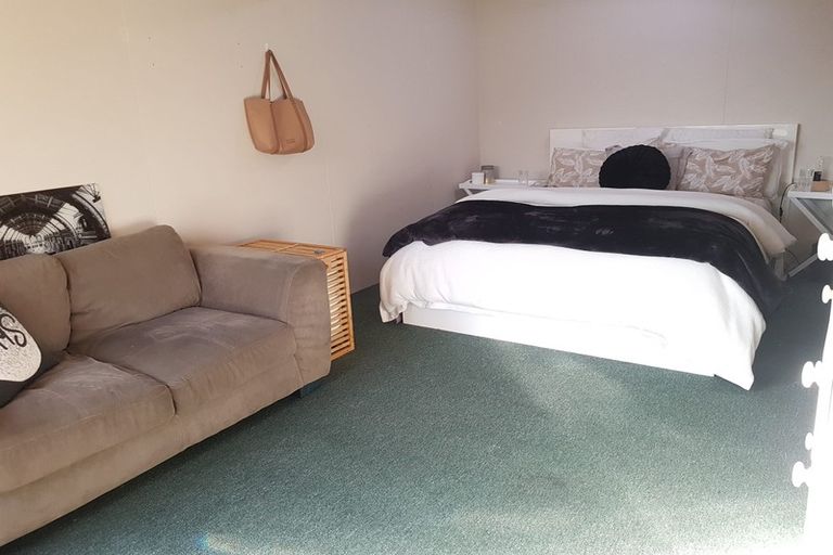 Photo of property in 13 Broadbent Street, Riccarton, Christchurch, 8041