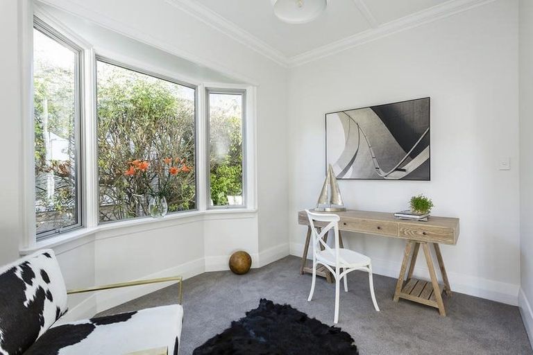 Photo of property in 18 Pretoria Avenue, Saint Clair, Dunedin, 9012