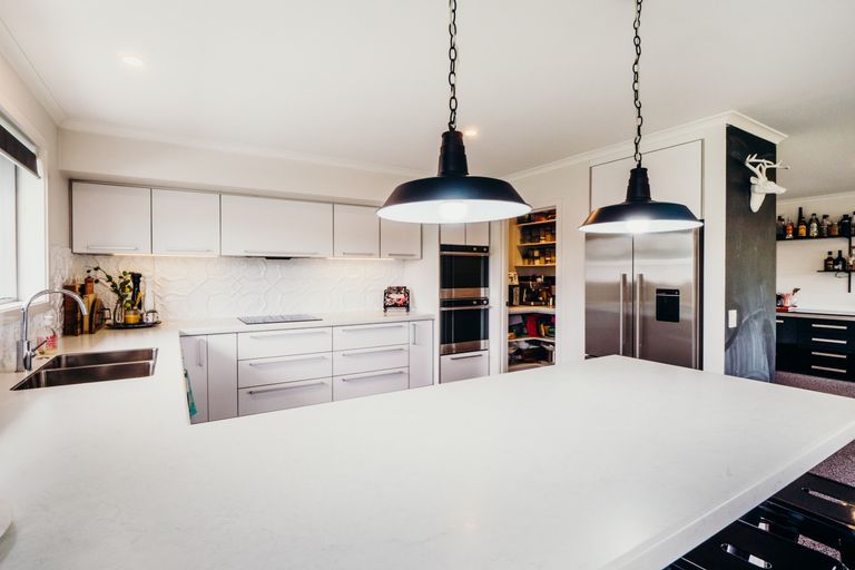 Photo of property in 75 Grandvista Drive, Green Island, Dunedin, 9018