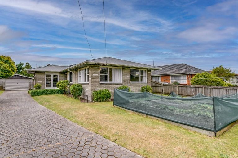 Photo of property in 38 Chedworth Avenue, Bishopdale, Christchurch, 8053