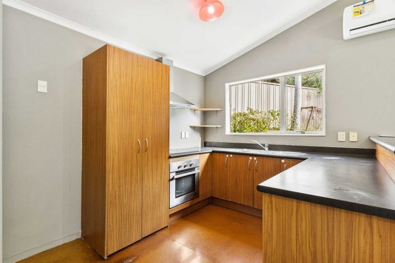 Photo of property in 9 Carillon Place, Massey, Auckland, 0614