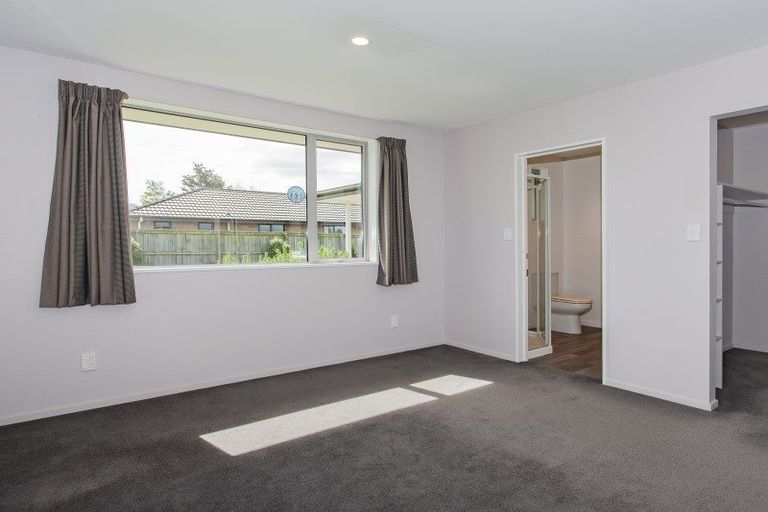 Photo of property in 7b Olivea Place, Oxford, 7430