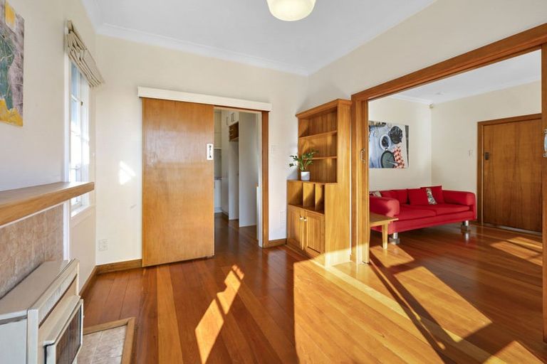 Photo of property in 197 Tukapa Street, Westown, New Plymouth, 4310