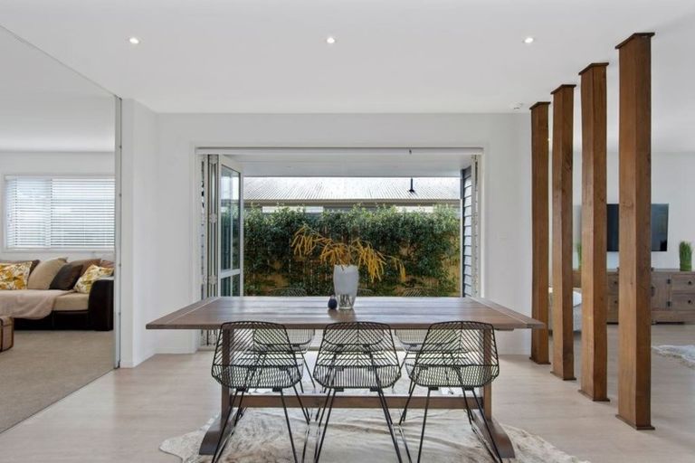 Photo of property in 30 Cassinia Close, Papamoa Beach, Papamoa, 3118