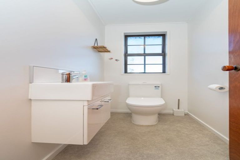 Photo of property in 122 North Taieri Road, Abbotsford, Dunedin, 9018