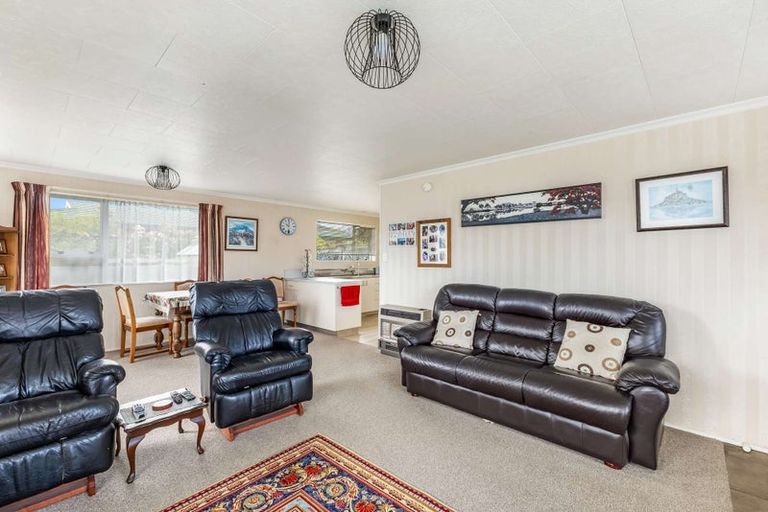 Photo of property in 30 Orlando Street, Stratford, 4332