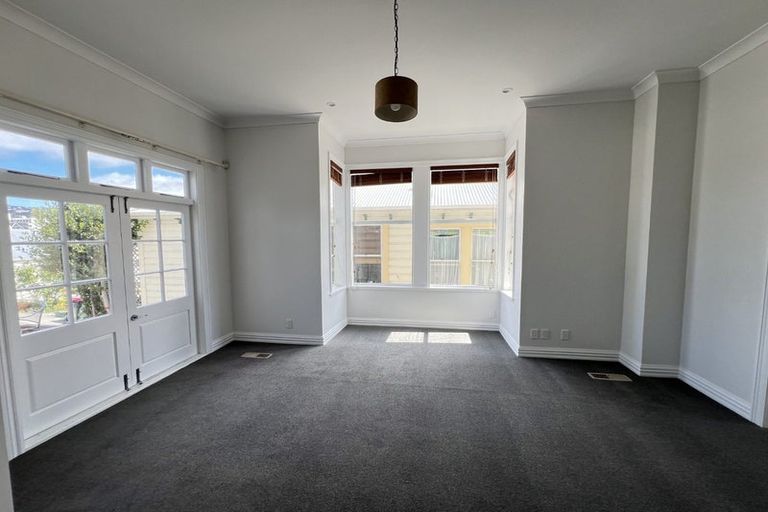 Photo of property in 78 Pirie Street, Mount Victoria, Wellington, 6011