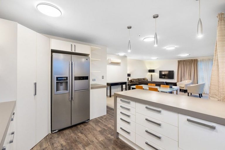 Photo of property in 61c Earls Road, Saint Clair, Dunedin, 9012