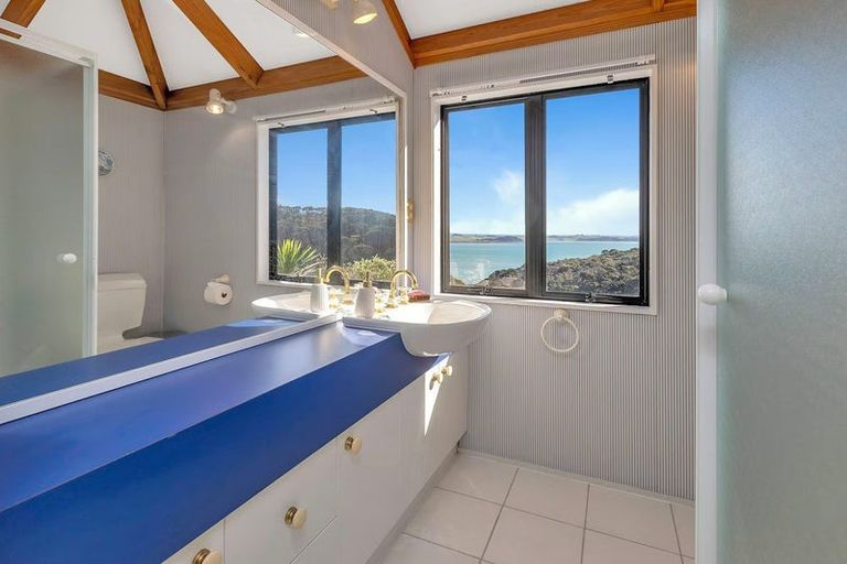 Photo of property in 8 Titore Way, Russell, 0202