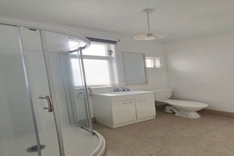 Photo of property in 31d Patanga Crescent, Thorndon, Wellington, 6011