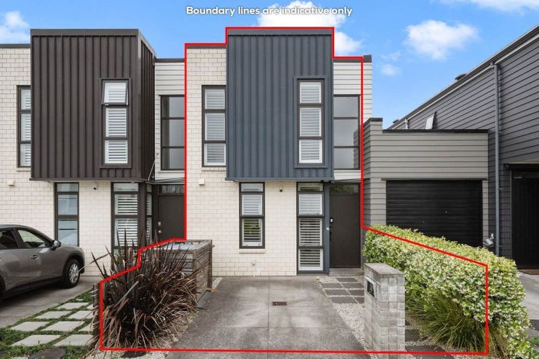 Photo of property in 38 Tuatua Road, Hobsonville, Auckland, 0616