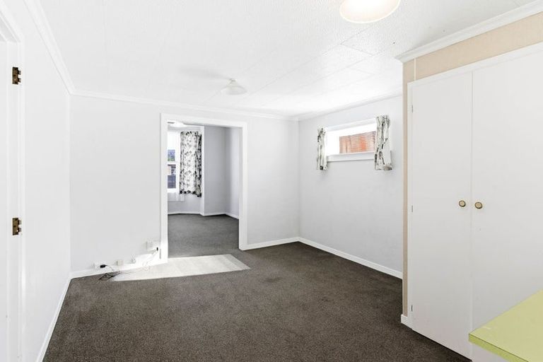 Photo of property in 1 Osmond Street, South Dunedin, Dunedin, 9012