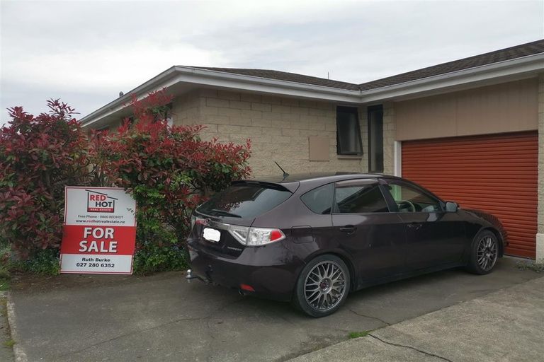 Photo of property in 8 Browns Avenue, Waimate, 7924