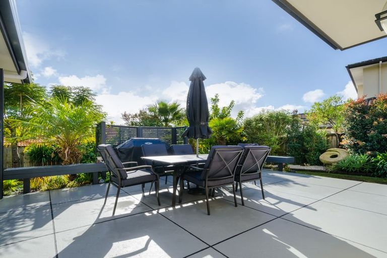 Photo of property in 27 Leafield Crescent, Henderson, Auckland, 0612