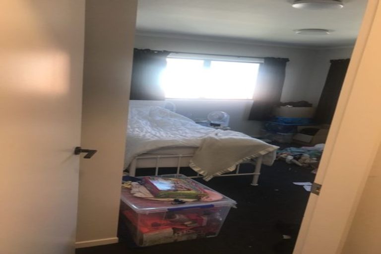 Photo of property in 4 Bathgate Street, Johnsonville, Wellington, 6037