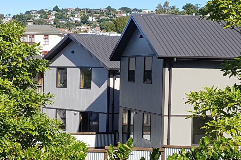 Photo of property in 384 South Road, Omata, New Plymouth, 4374