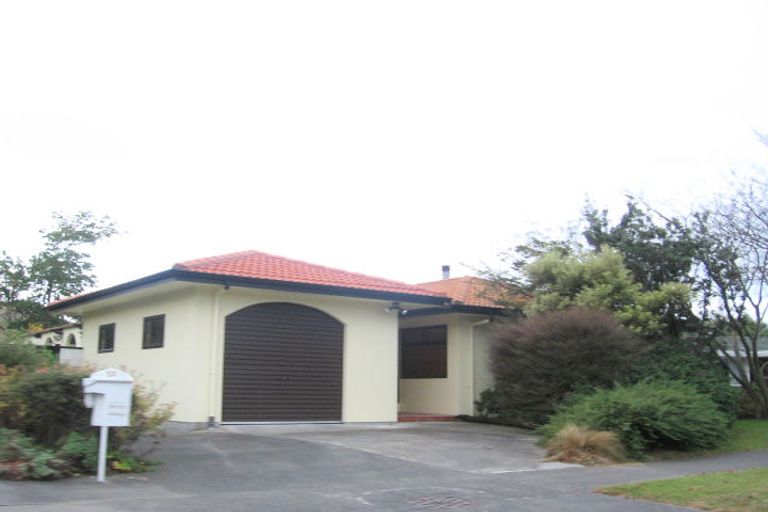 Photo of property in 10 Trigg Crescent, Taradale, Napier, 4112